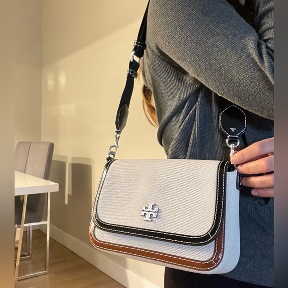 New, tory burch thea canvas flap crossbody brown 156051 - Picture 12 of 15